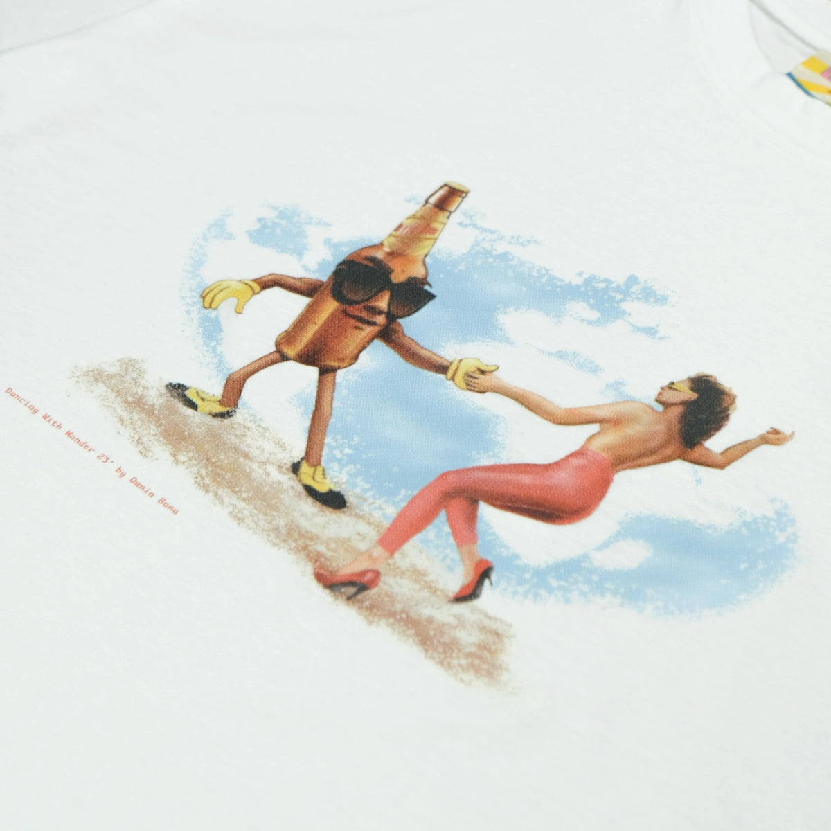 Omnia Bona ‘Dancing Beer Bottle’ Retro Graphic T-Shirt – Close-up of the original graphic artwork.